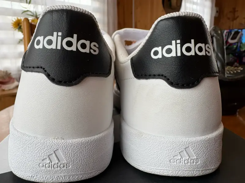 Zapatillas blancas para niños Adidas con velcro - 2
