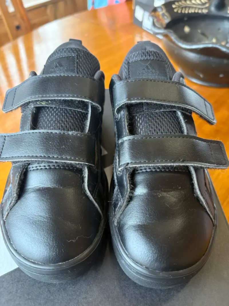 Zapatillas negras para niños Adidas VS Pace 2.0 - 3