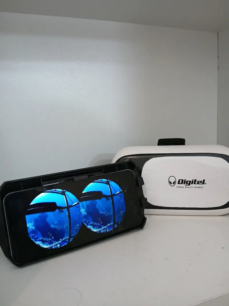 Gafas de Realidad Virtual con Lentes Ajusta - 1