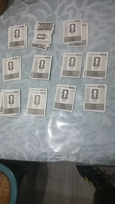 Lote de Laminas del Mundial sin repetir - miniatura 3