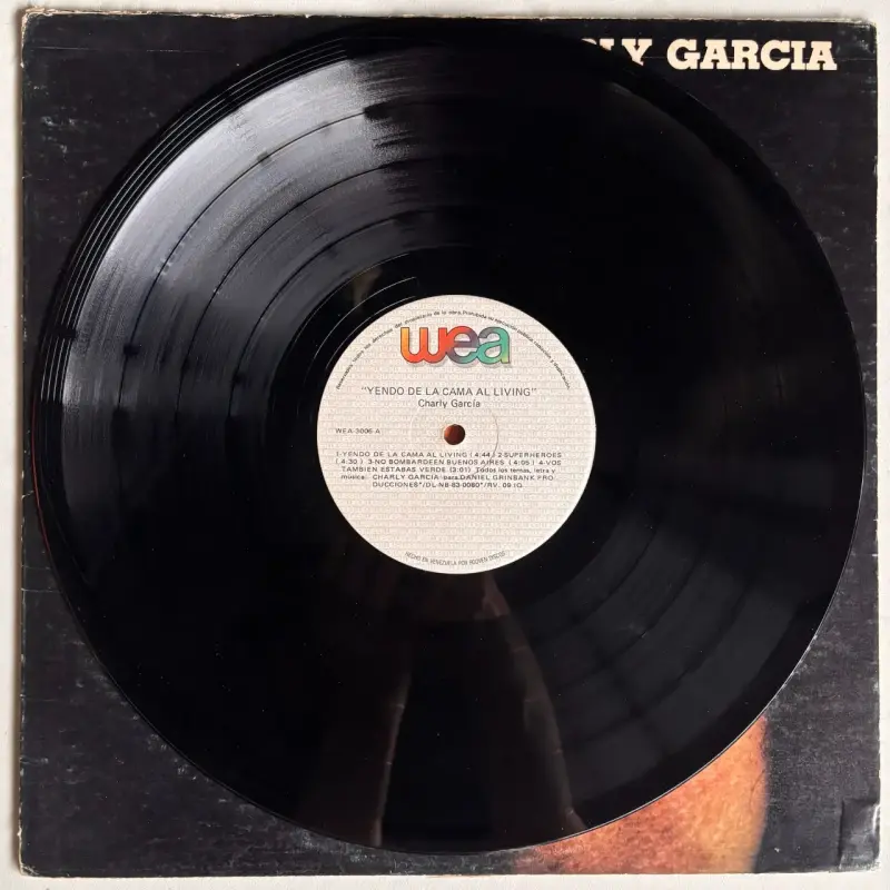 Vinilo Charly García Yendo de la Cama al Living - 3