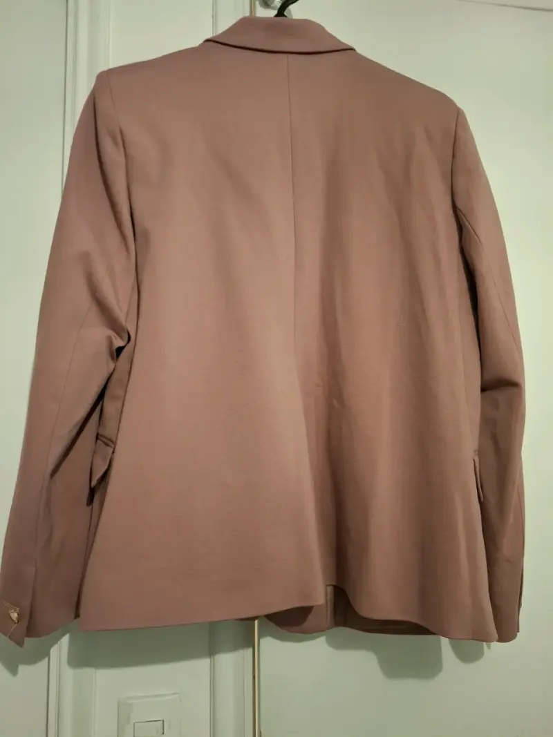 Blazer rosado elegante para mujer Cacharel - 3