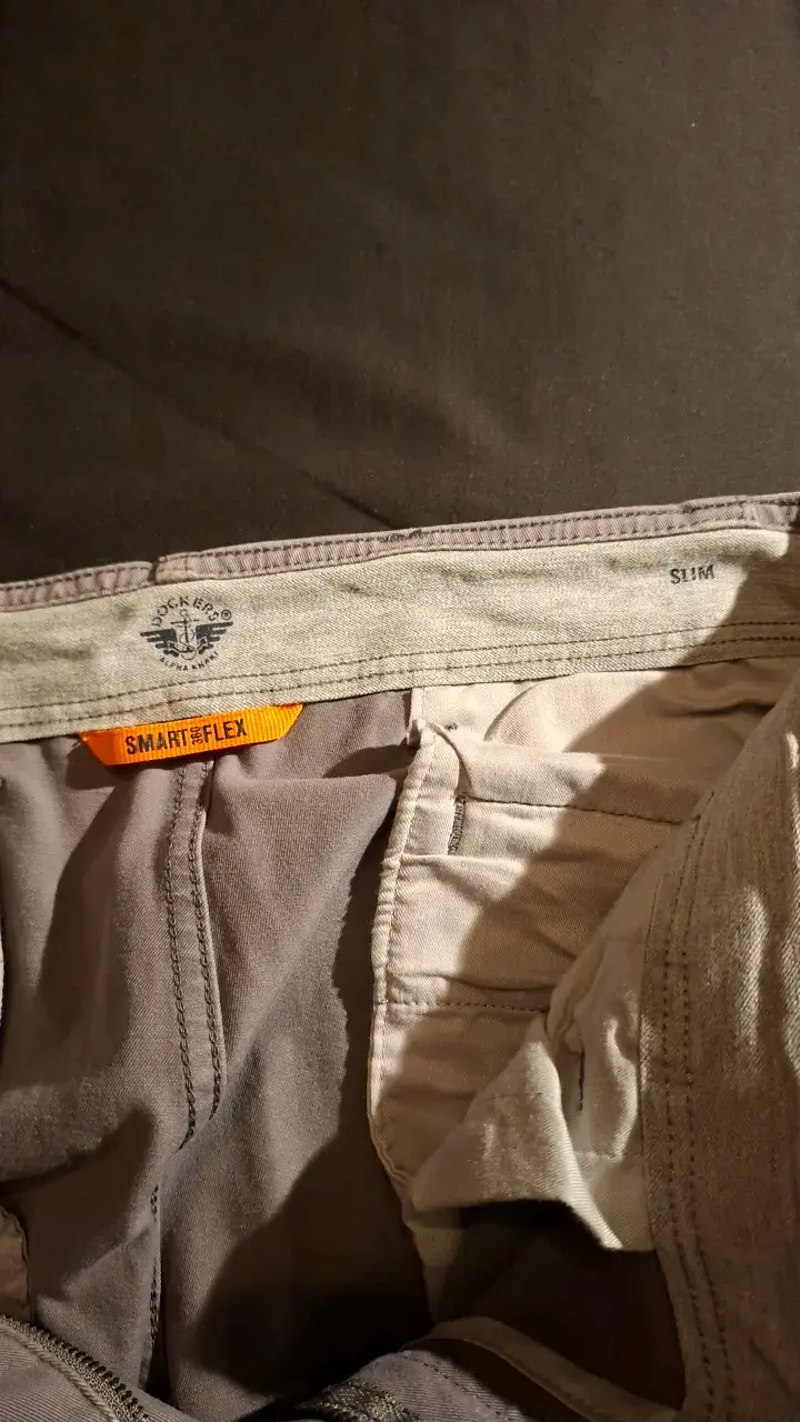Pantalones Dockers Slim Fit gris - 2