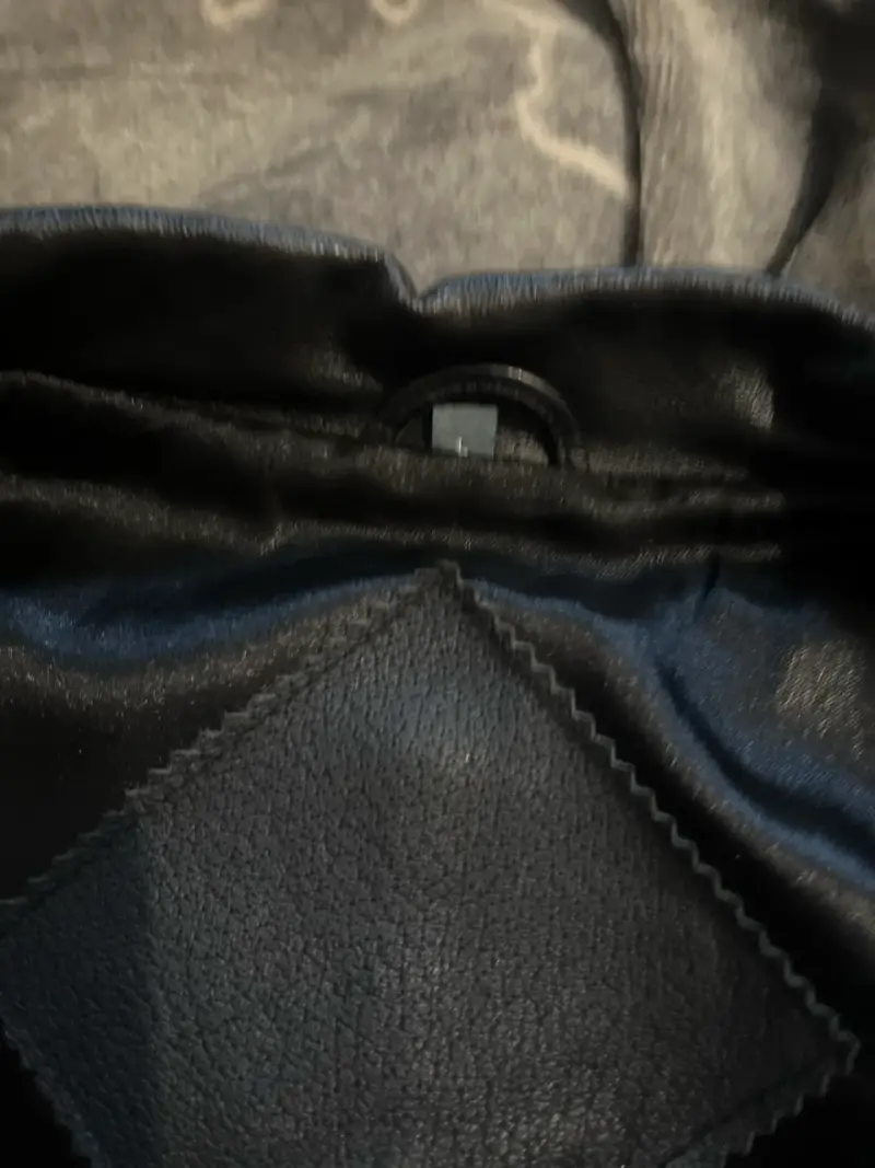 Chaqueta de cuero negra para mujer - 4