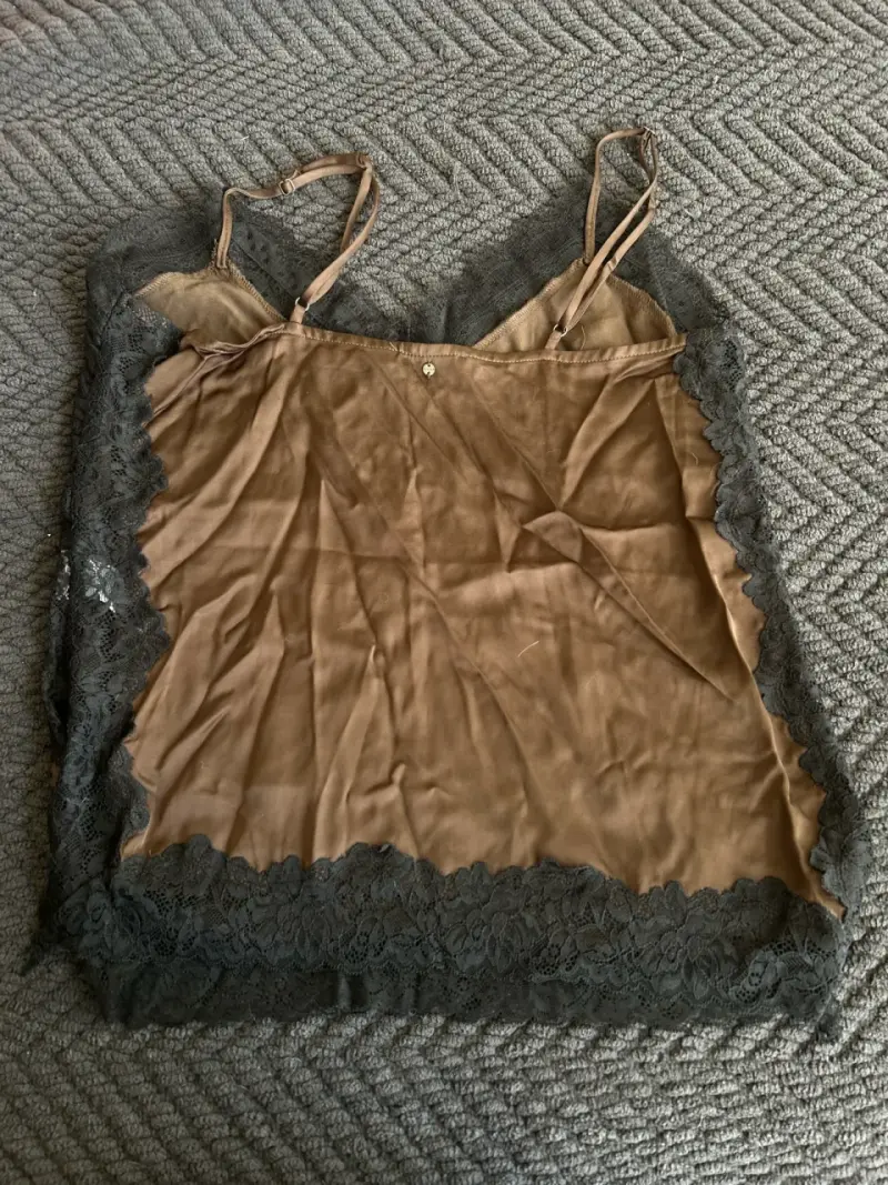 Lencera Foster de Encaje Negro y Beige Talla S - 2