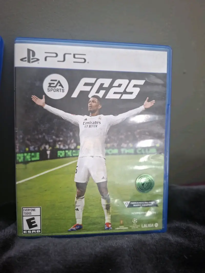 Juegos de ps5 y ps4 semi nuevos - 2