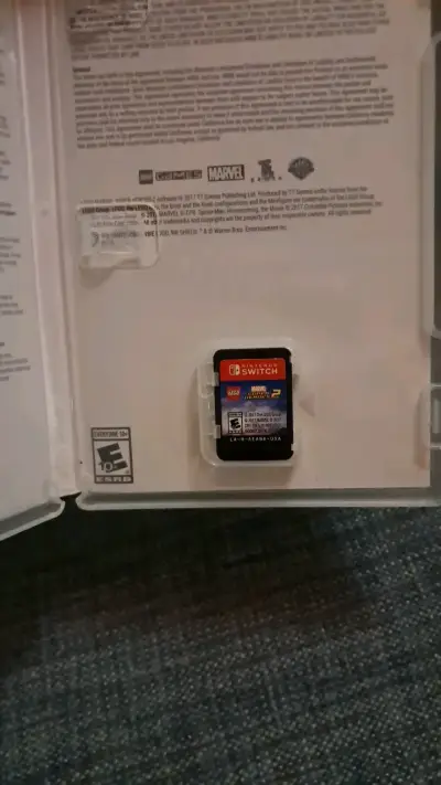 Juego Nintendo Switch LEGO Marvel Super Heroes 2 - miniatura 2