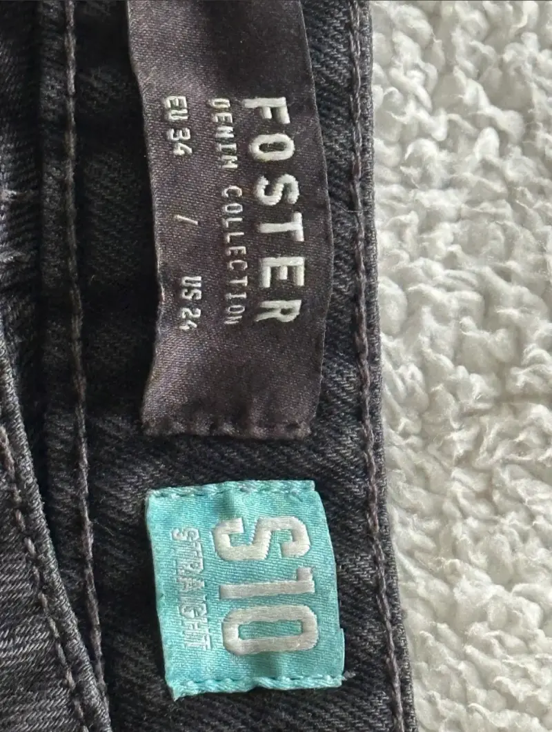 Jeans negros de corte recto para mujer - 6