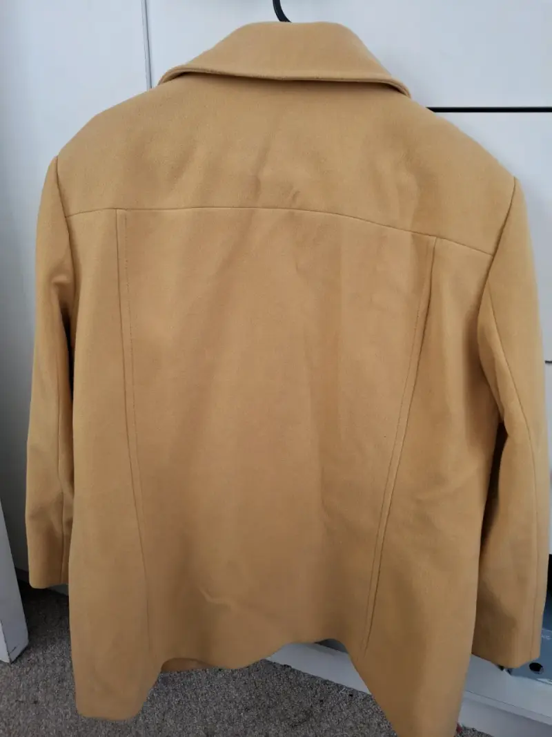 Abrigo de mujer beige con cierre - 4