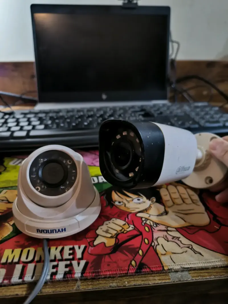 Cámaras de seguridad Hyundai y Dahua