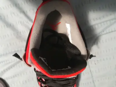 Jordan 4 toro bravo g5 buen estado - miniatura 4
