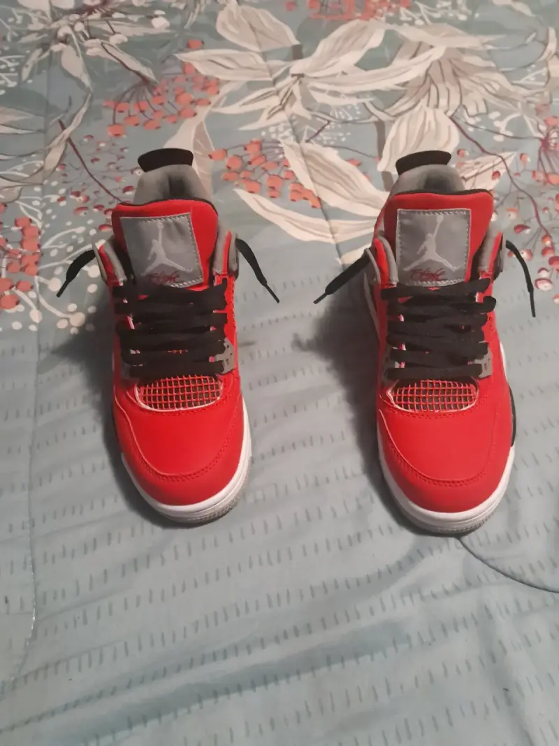 Jordan 4 toro bravo g5 buen estado - 6