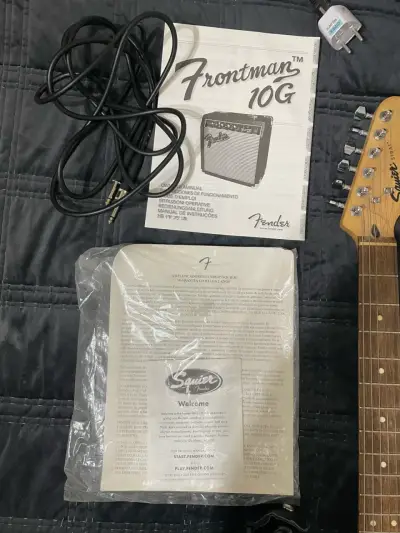 Set Guitarra Eléctrica Squier - miniatura 3