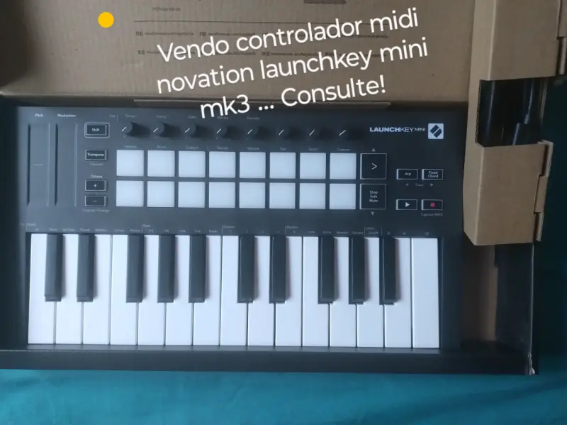Controlador MIDI Novation Launchkey Mini MK3 - 1