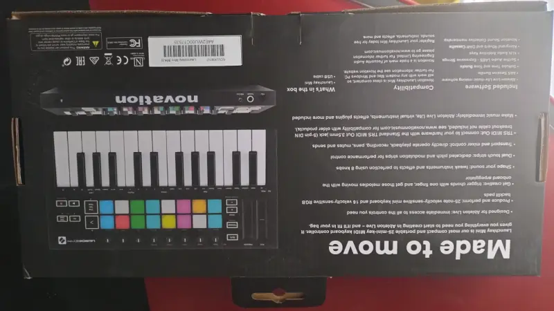 Controlador MIDI Novation Launchkey Mini MK3 - 3