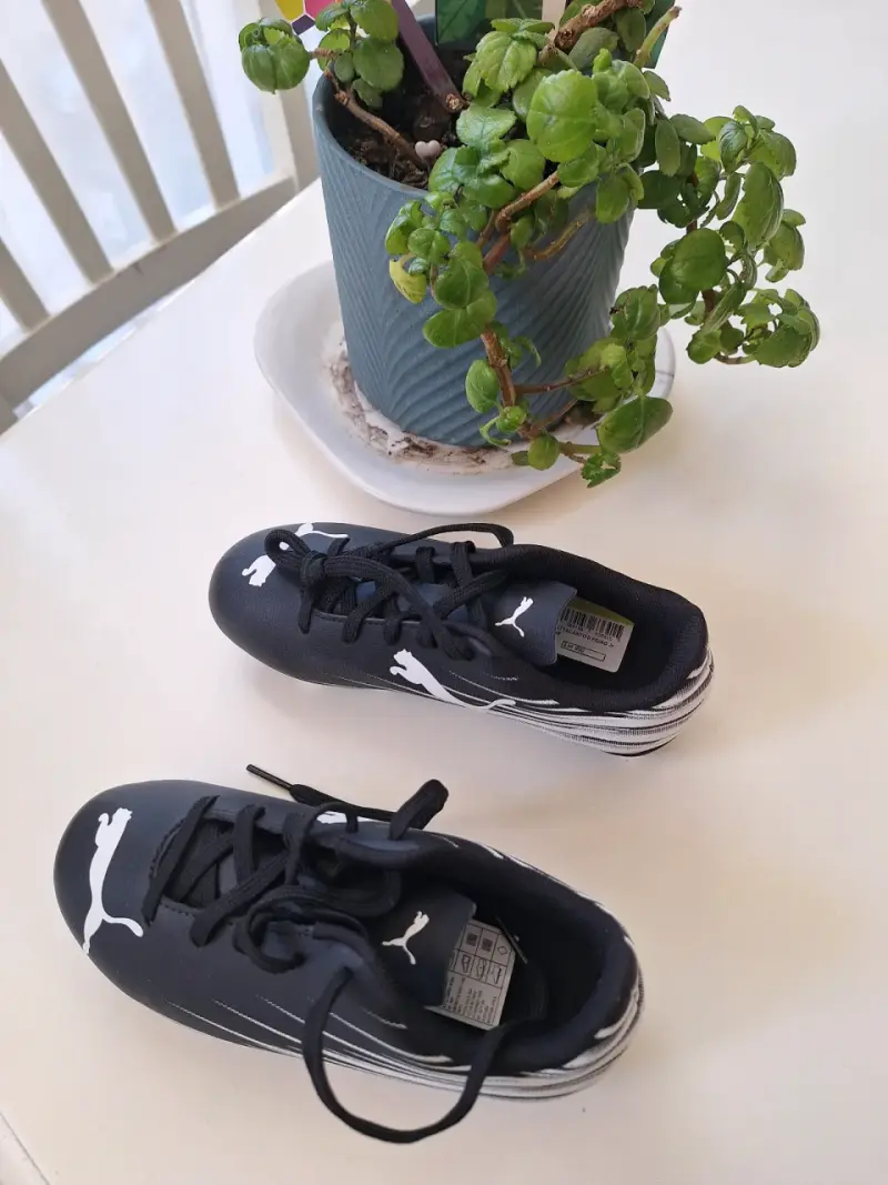 Zapatillas de fútbol PUMA NUEVAS - 2