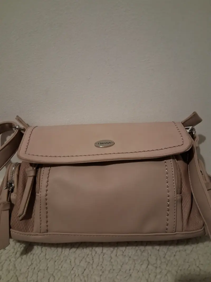 Cartera rosa Danna con múltiples bolsillos - 2