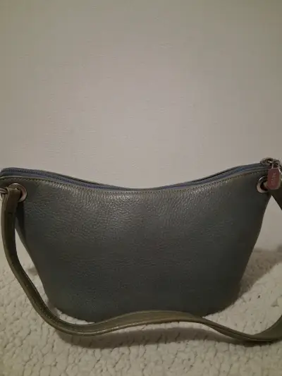 Cartera de cuero Prüne verde salvia - miniatura 4