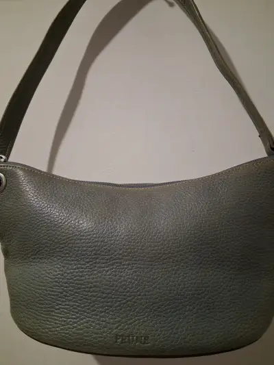 Cartera de cuero Prüne verde salvia - miniatura 5