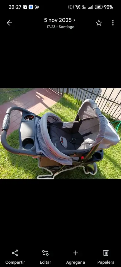 Coche de bebé Cosco con bandeja y capota - miniatura 5