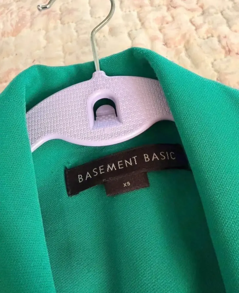 Blazer verde Basement Basic para mujer - 2