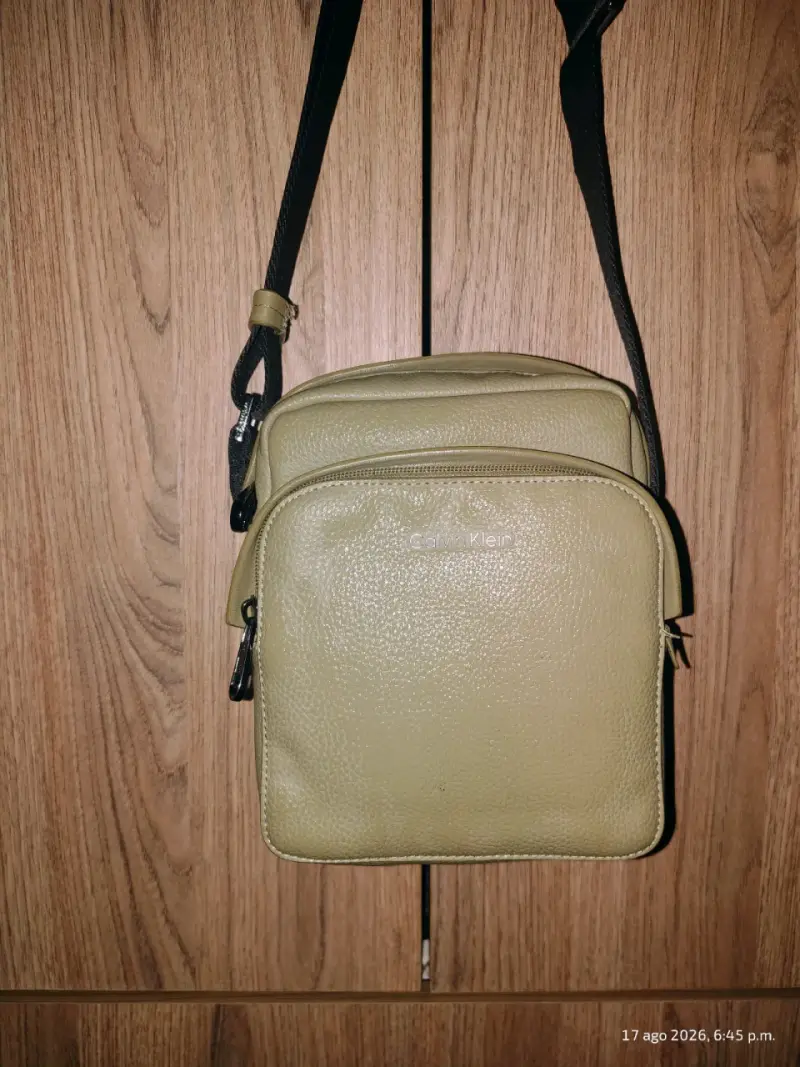 Bandolera de cuero Calvin Klein verde oliva - 2