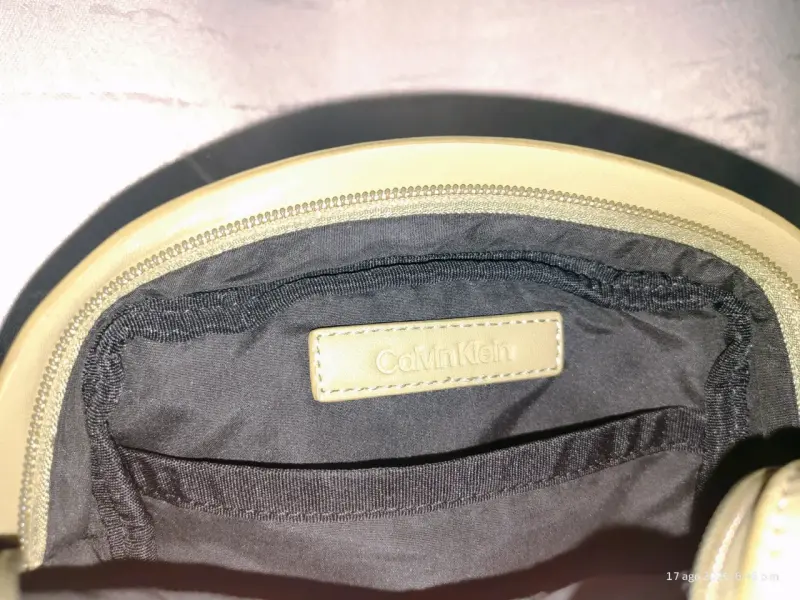Bandolera de cuero Calvin Klein verde oliva - 5