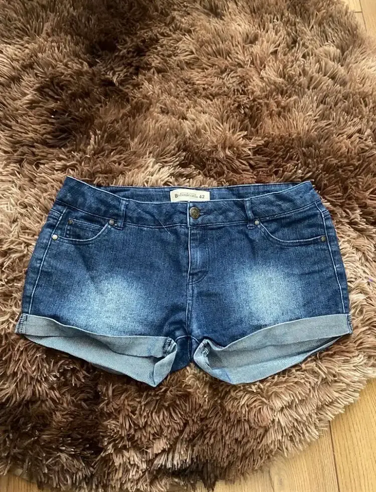 Short de mezclilla azul oscuro para mujer - 1