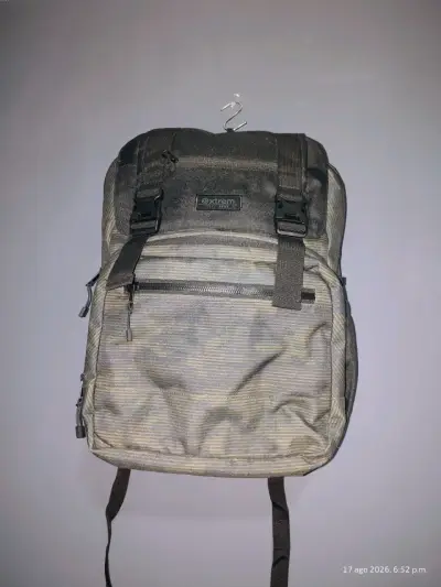 Mochila Xtrem Kent 35L para Laptop 16" - miniatura 1
