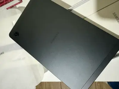 Samsung Galaxy Tab A9 nueva en caja - miniatura 3