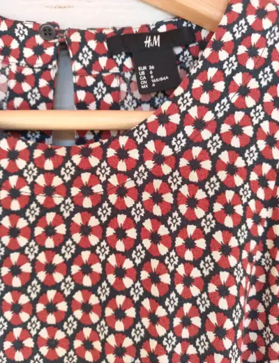 Vestido estampado floral H&M talla 36 - miniatura 2