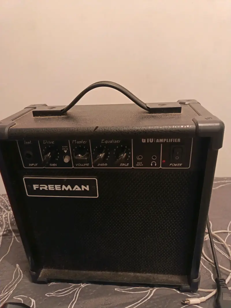 Guitarra eléctrica PACK - 5