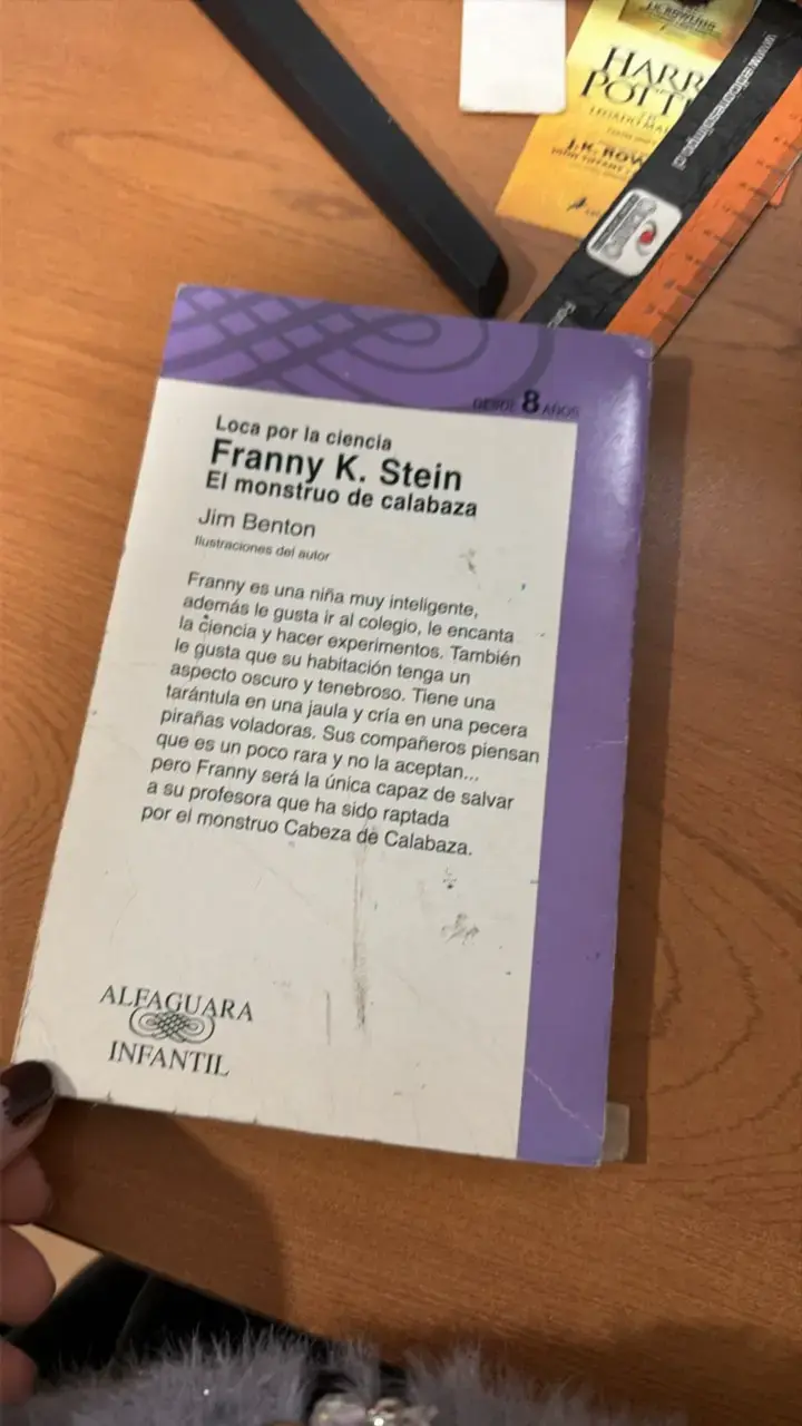 Libro Franny K. Stein El Monstruo de Calabaza - 2