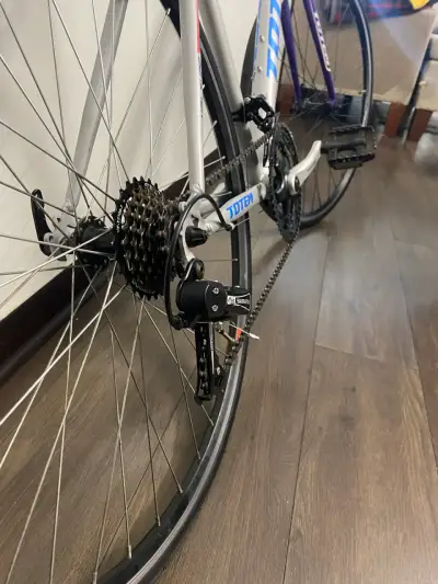 Bicicleta de Ruta Totem Volture Talla S 14v 700c - miniatura 3