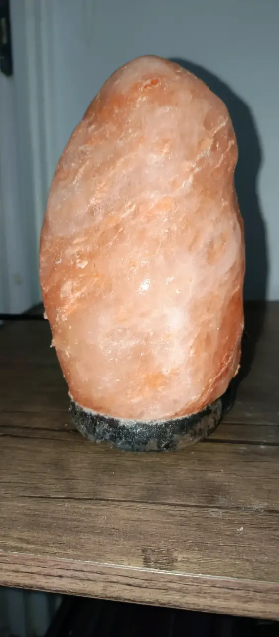 Lámpara de sal del Himalaya con base de madera - 2