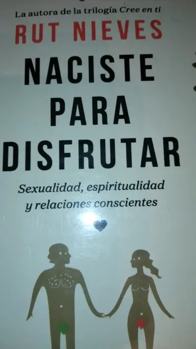 Libro 'Naciste Para Disfrutar' de Rut Nieves - miniatura 1