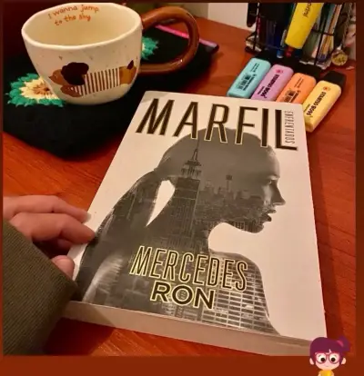Libros 'Marfil' y 'Ébano' de Mercedes Ron - miniatura 1