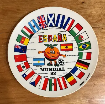 Plato decorativo España Mundial 82 con banderas - miniatura 1