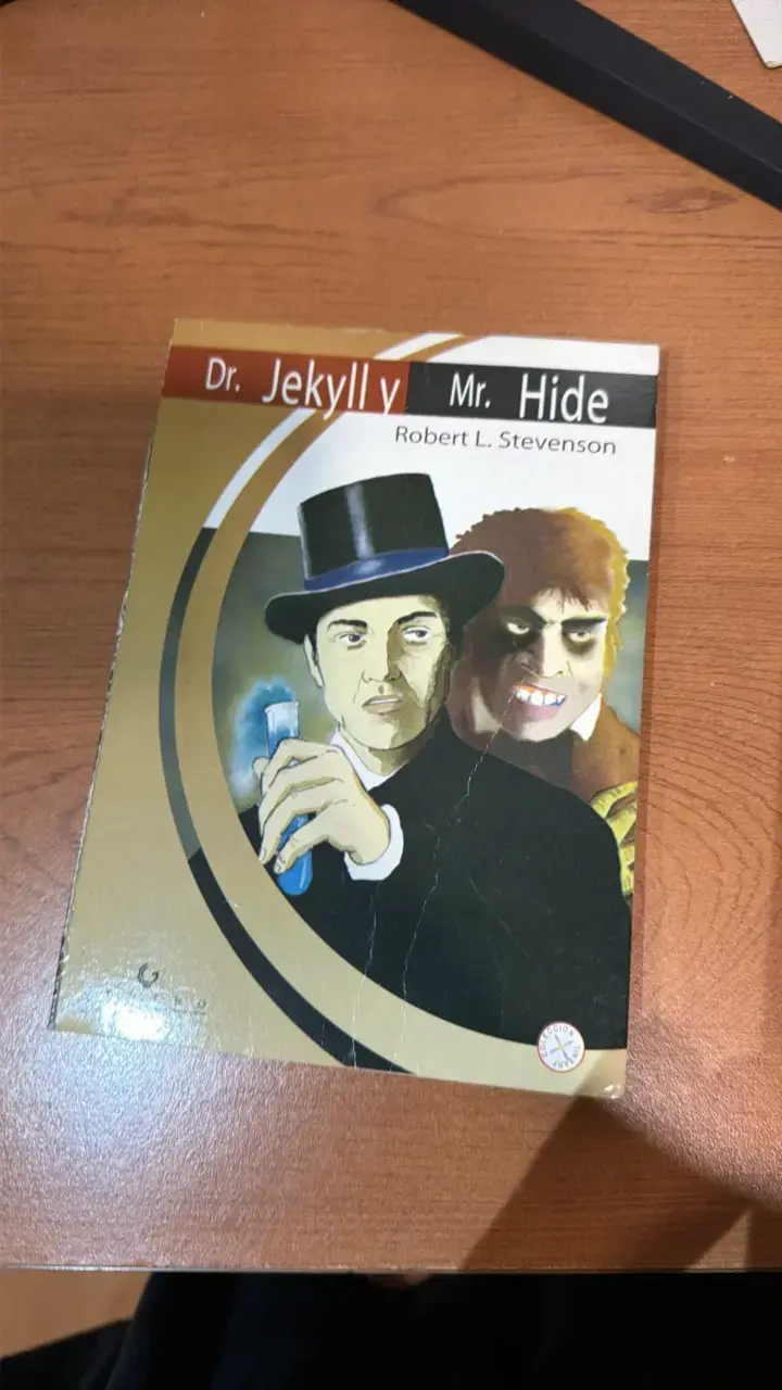 Libro Dr. Jekyll y Mr. Hyde de Robert L. Stevenson - 1