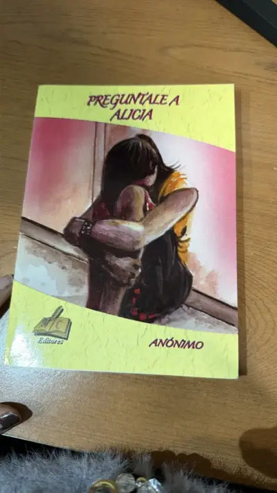 Libro 'Pregúntale a Alicia' Anónimo - miniatura 1
