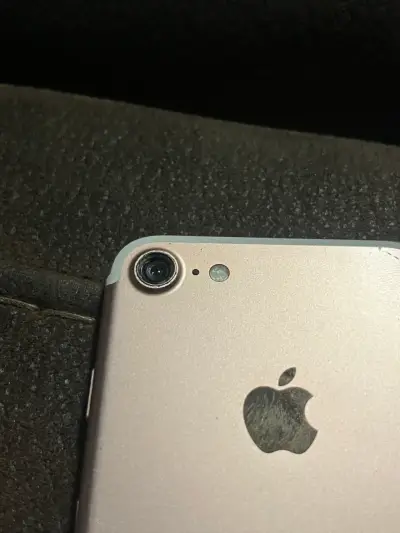 iPhone 7 Rosa Dorado en Buen Estado - miniatura 6