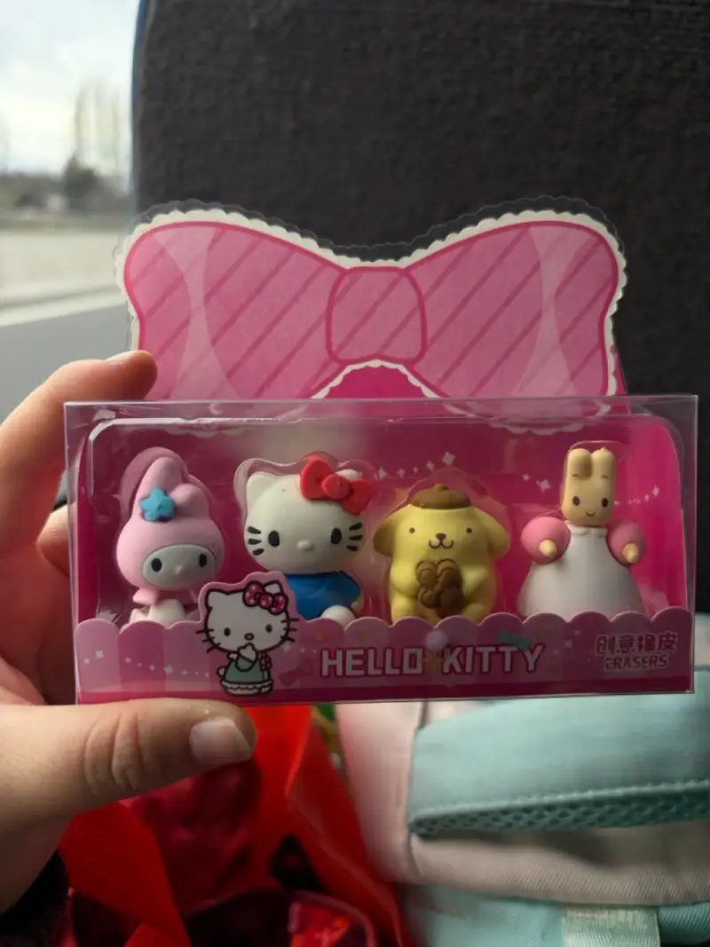 Set de gomas de borrar Sanrio Hello kitty