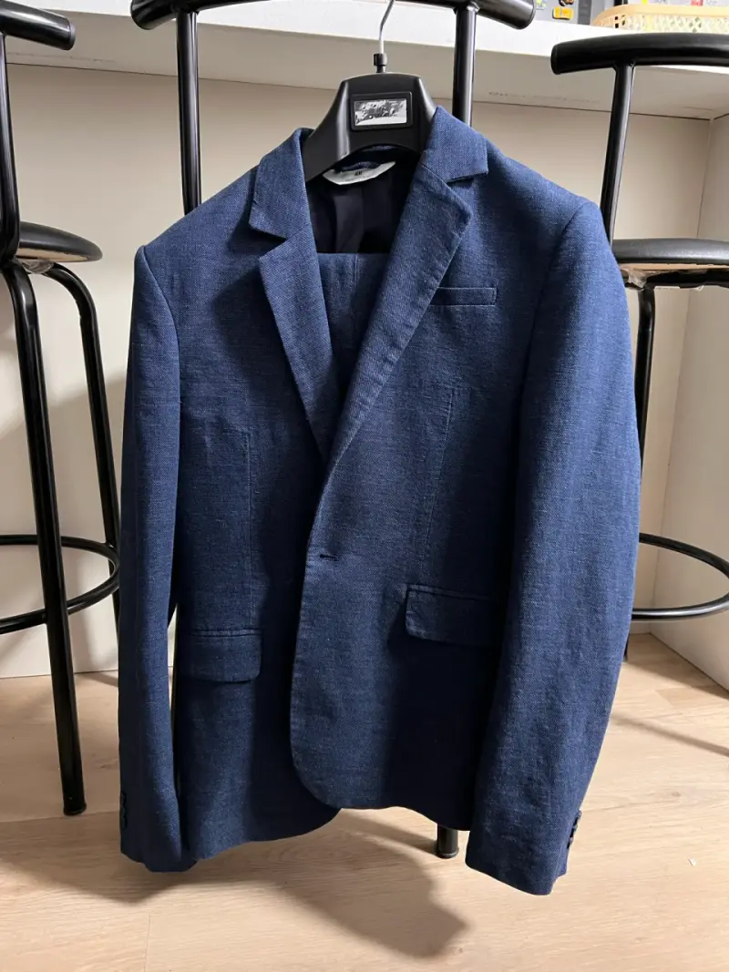 Traje azul marino de Nilon con pantalón y camisa - 1