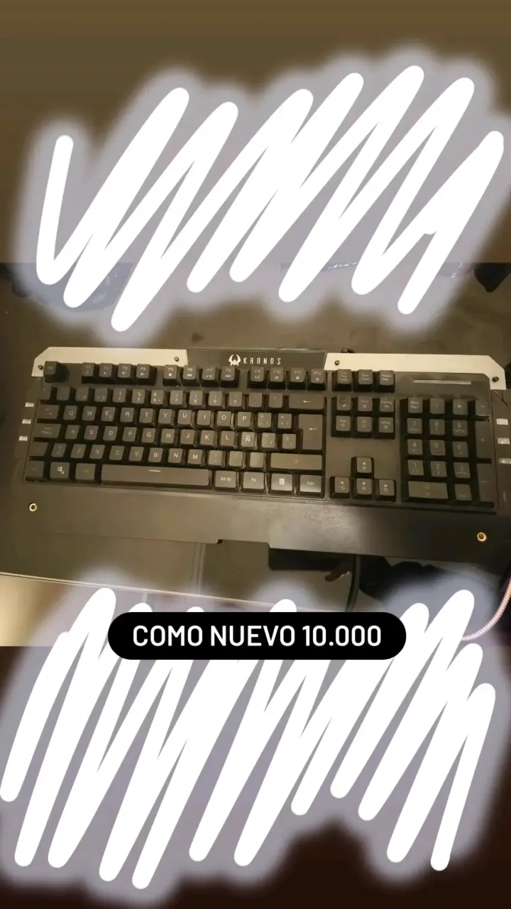 Teclado mecánico Kronos en buen estado