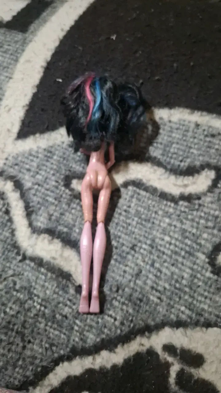 Muñeca Monster High sin ropa - 2