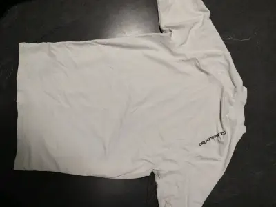 Polera blanca Quiksilver con diseño gráfico - miniatura 5