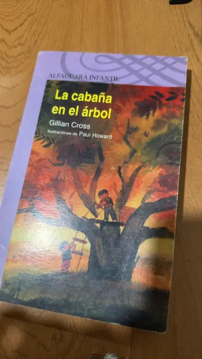 Libro  'La cabaña en el árbol' de Gillian C - miniatura 1