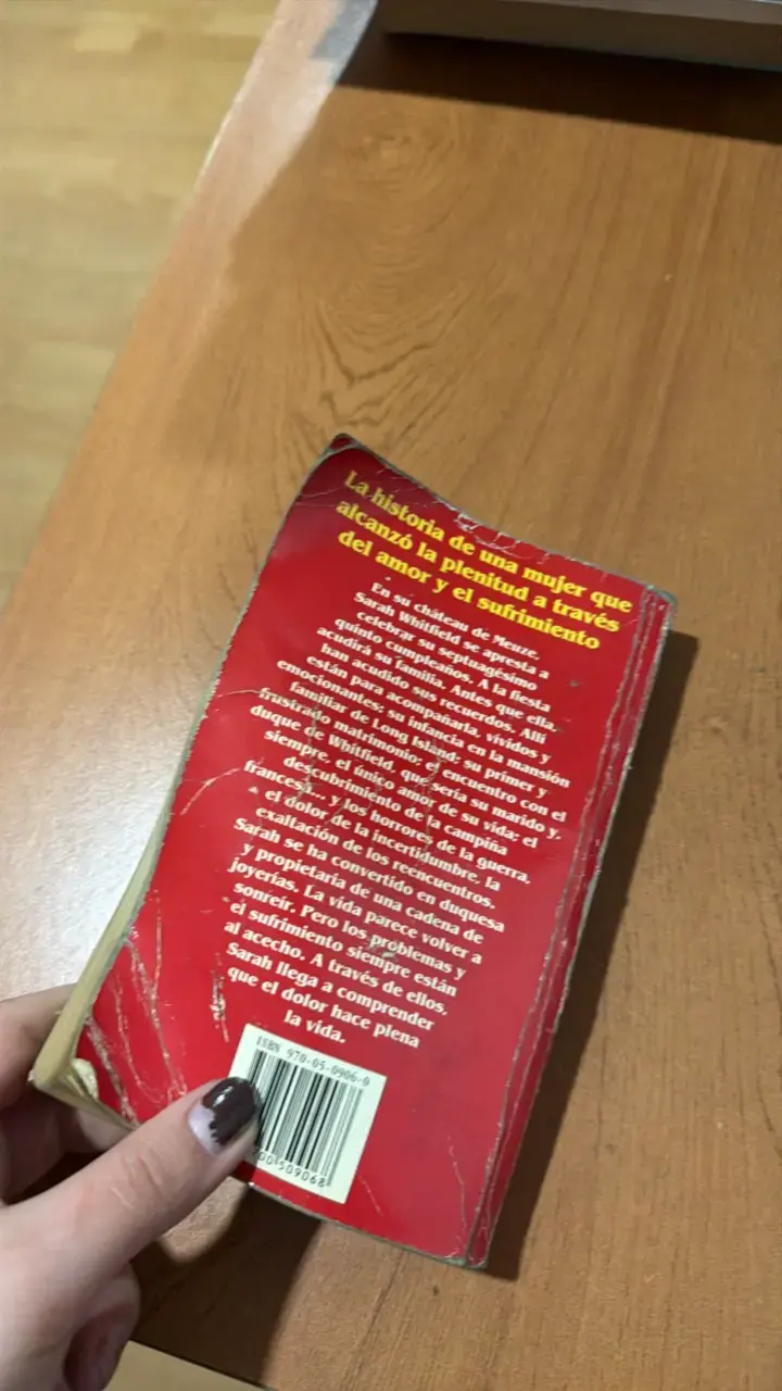 Libro 'Joyas' de Danielle Steel en buen estado - 2
