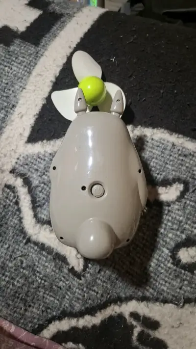 Figura decorativa de Totoro con hélice - miniatura 2