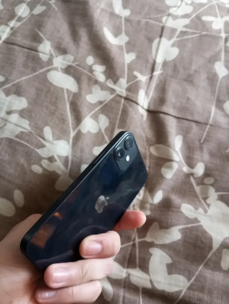 iPhone 12 mini 64 gb 76% - 6